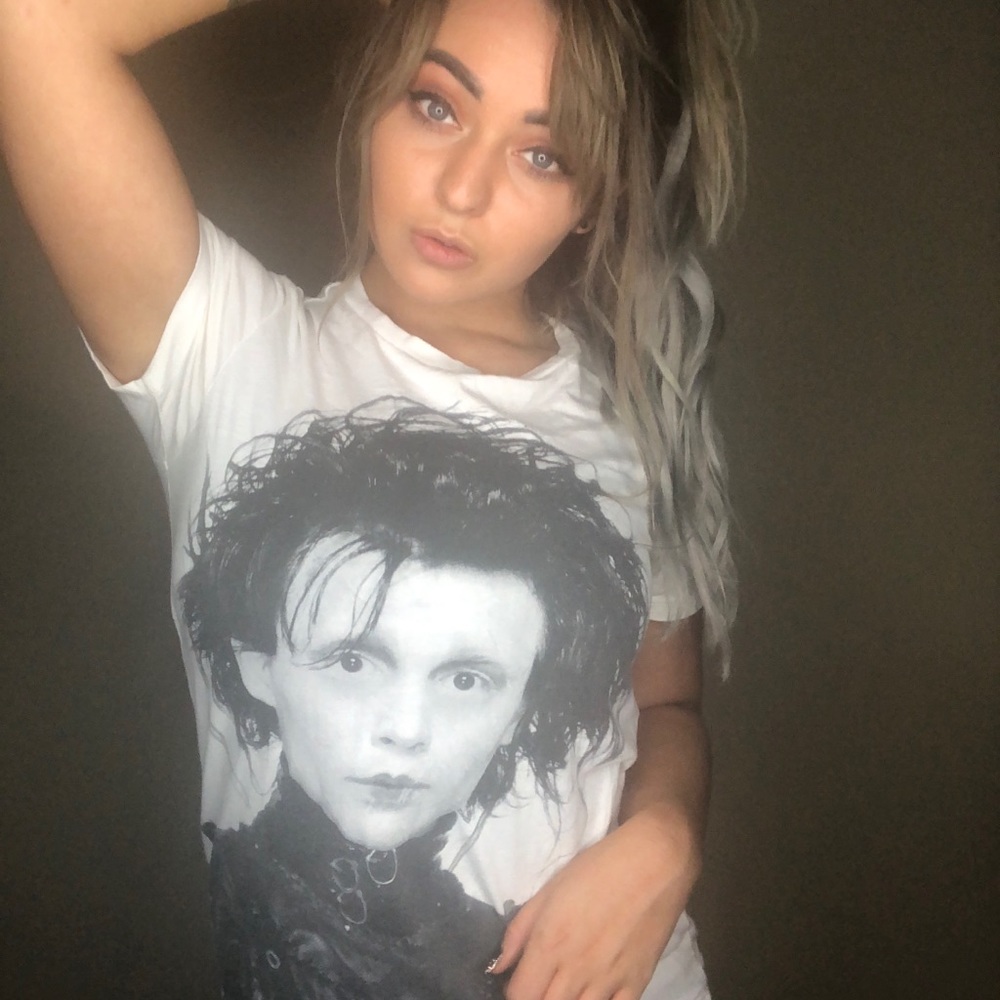 Edward Scissor Hands Ripped T-Shirt